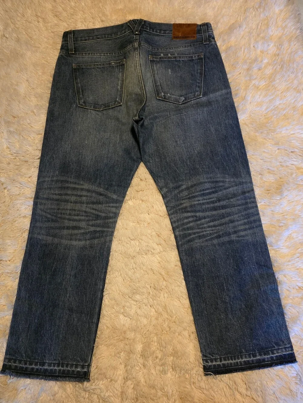Pointe Sur Denim Women's Dark Wash Distressed Straight Crop Jeans Sz. 30x25 1/2
